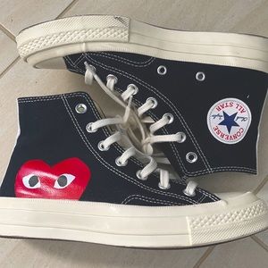CDG x Converse size 5 men / 7 women